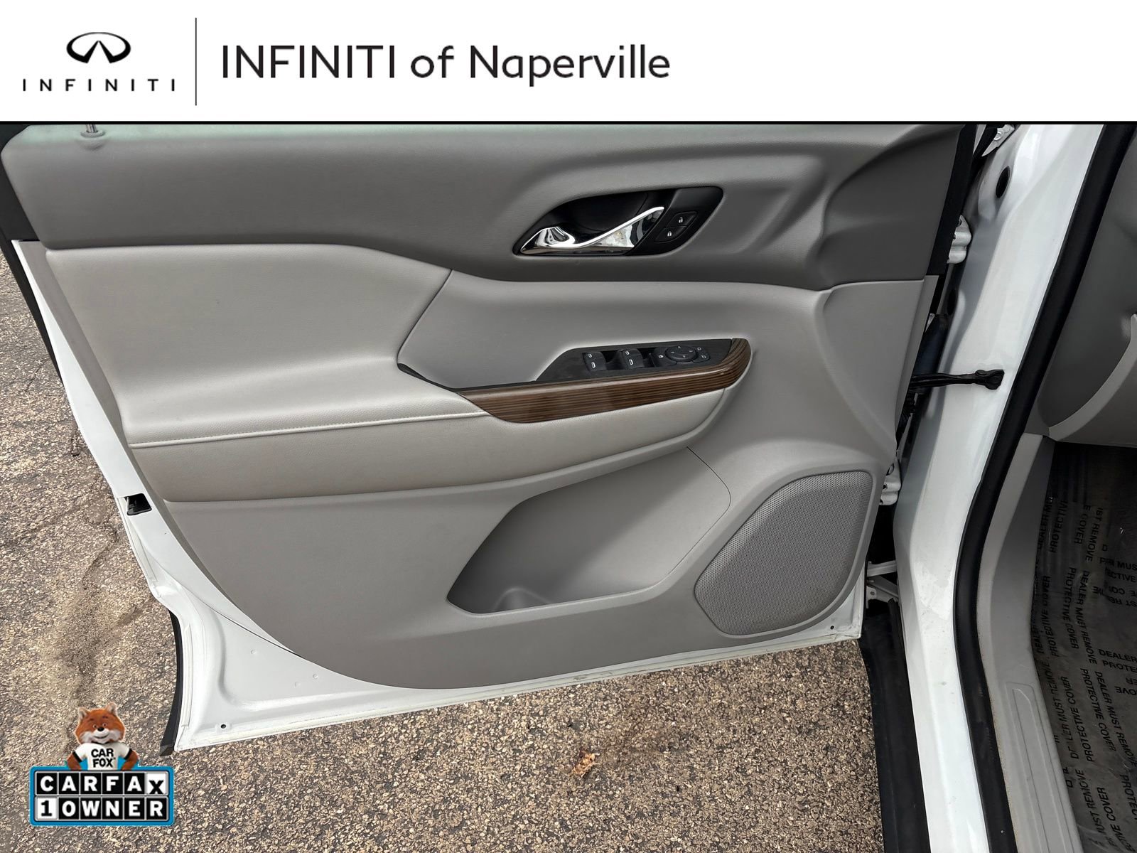 Used 2017 GMC Acadia SLE image 10