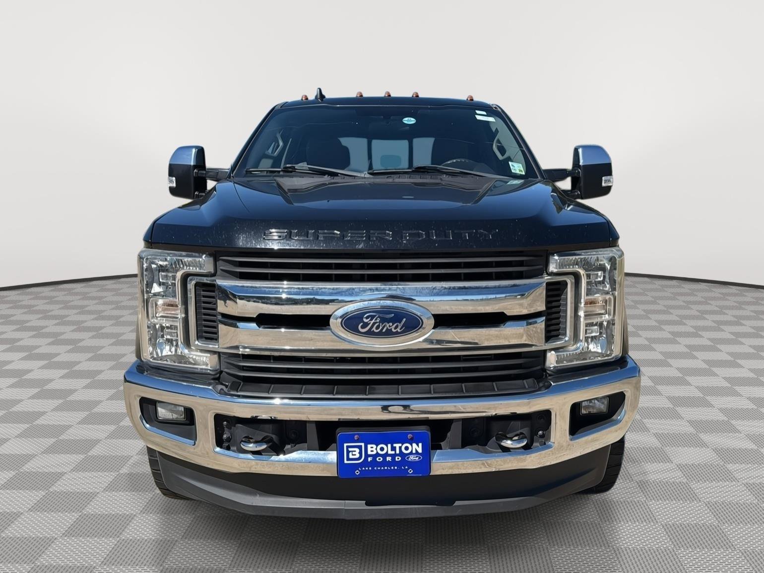 Used 2019 Ford F250 XLT w/ XLT Premium Package image 8