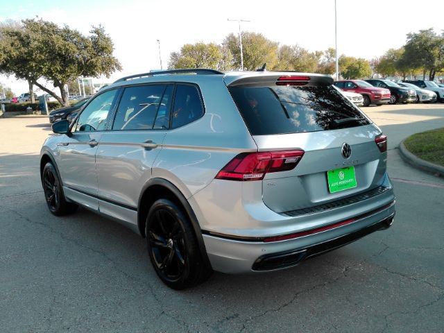 Used 2024 Volkswagen Tiguan SE R-Line AWD/4WD image 13