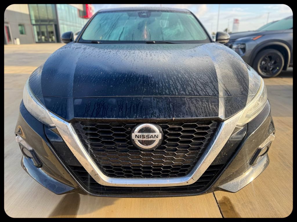Used 2019 Nissan Altima 2.5 SL FWD image 2