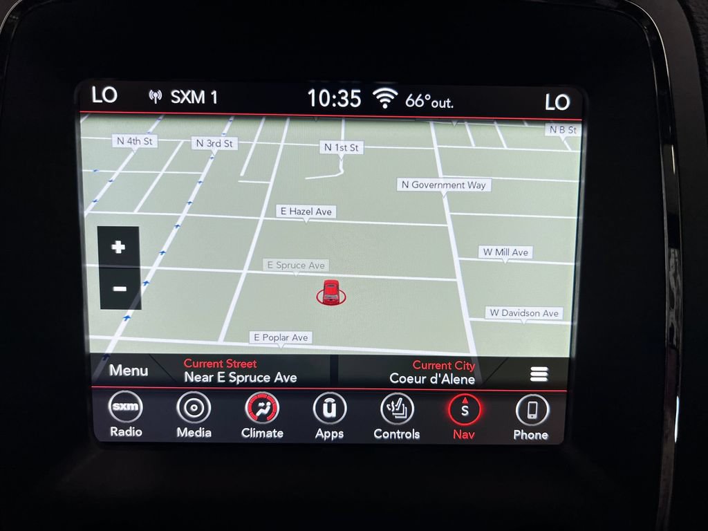 Used 2018 Dodge Durango R/T w/ Technology Group AWD/4WD image 17