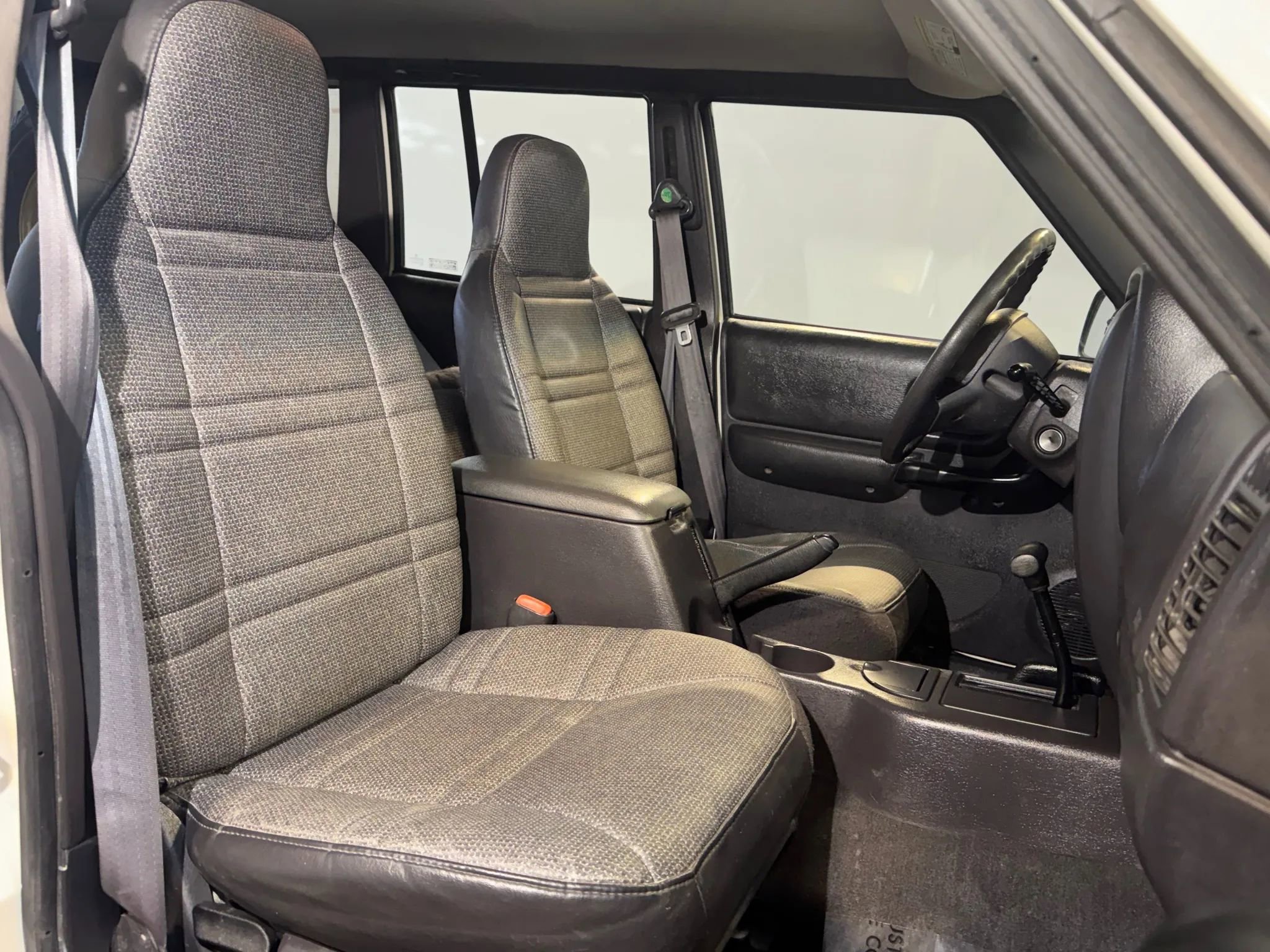 Used 2000 Jeep Cherokee SE AWD/4WD image 23