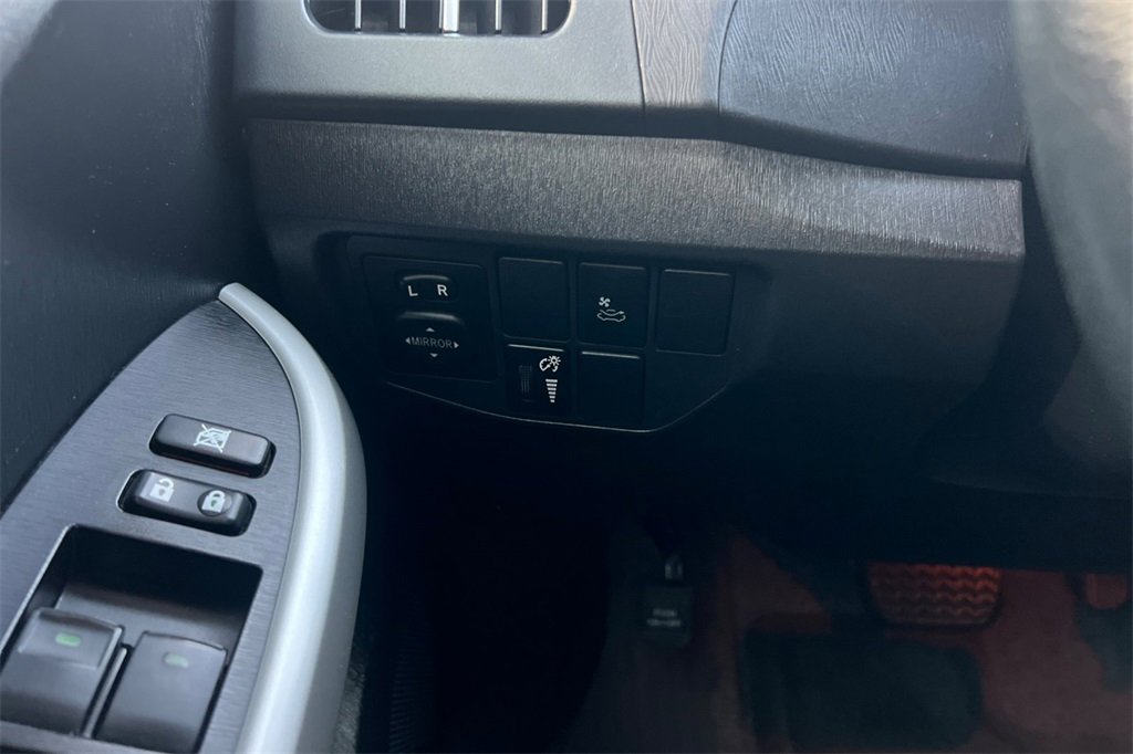 Used 2013 Toyota Prius Four image 30