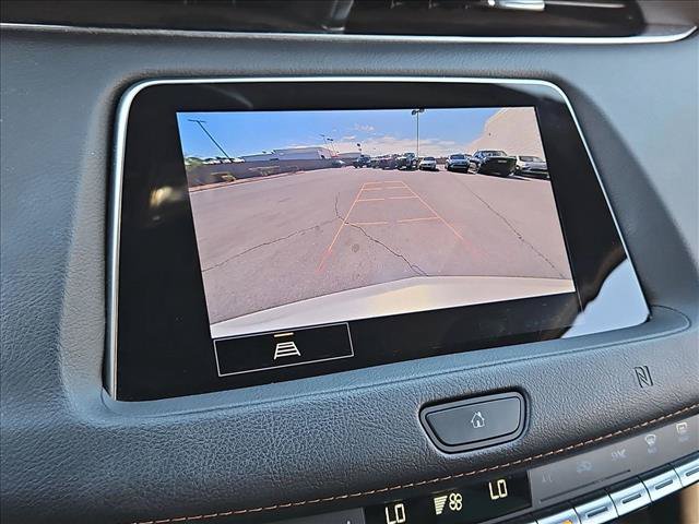 Used 2021 Cadillac XT4 Sport w/ Technology Package FWD image 13