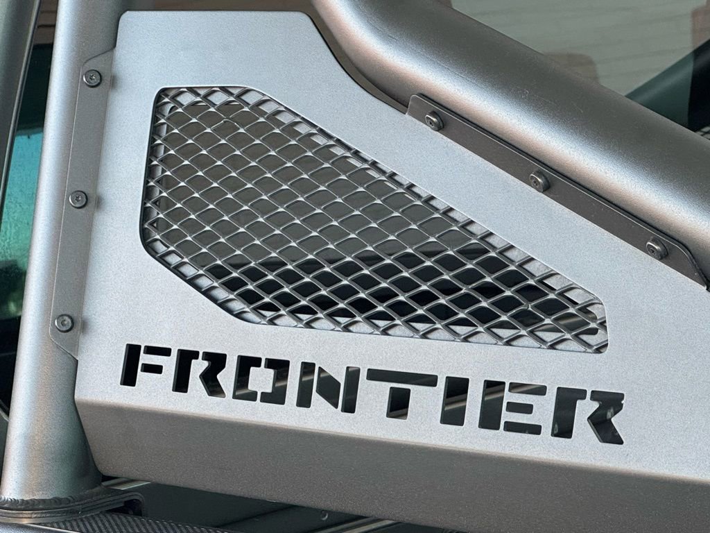 Used 2023 Nissan Frontier SV w/ Midnight Edition Package image 7