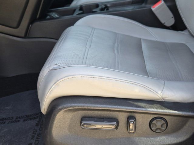 Used 2019 Honda CR-V Touring image 24