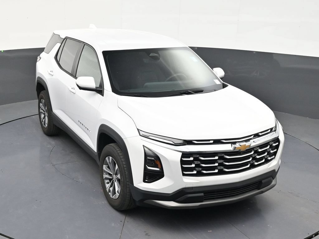 Used 2025 Chevrolet Equinox LT w/ Safety and Technology Package FWD image 18