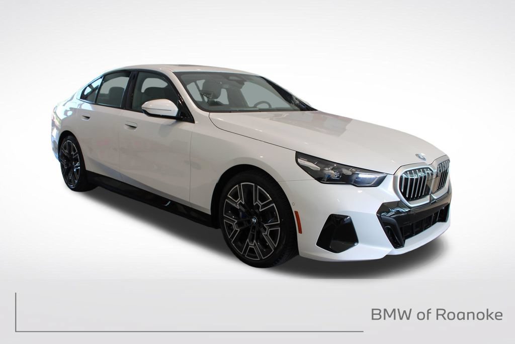 New 2027 BMW i5 xDrive40 w/ M Sport Package AWD/4WD image 1