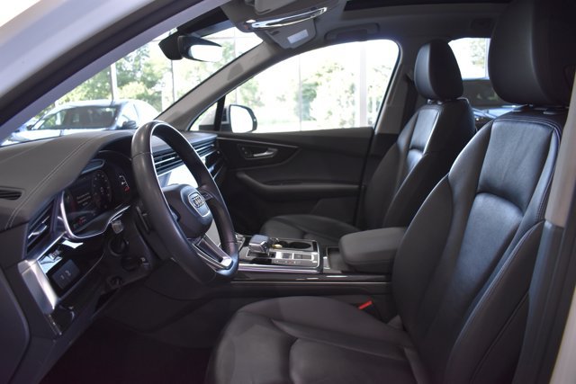 Used 2023 Audi Q7 3.0T Premium Plus AWD/4WD image 16