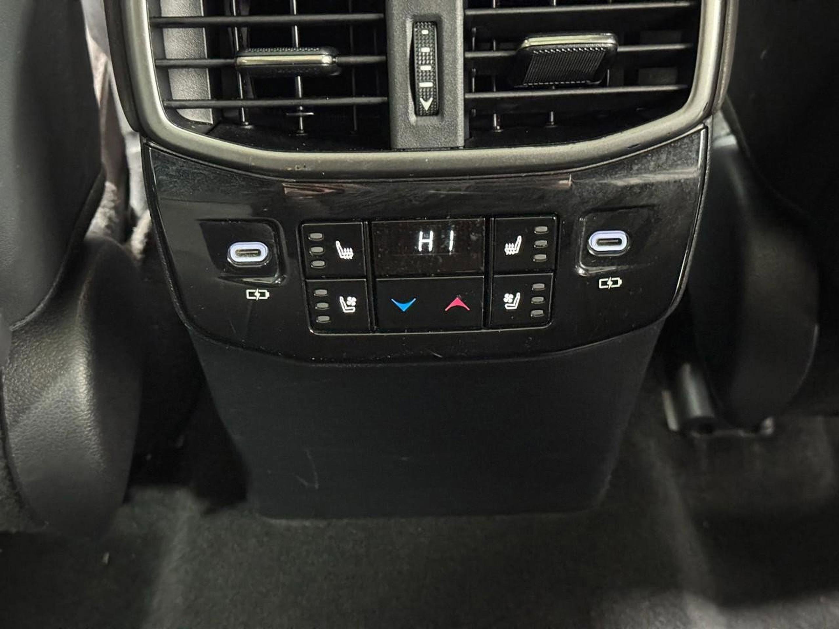 Used 2023 Lexus RX 350 RX 350 Luxury w/ Cold Area Package image 10