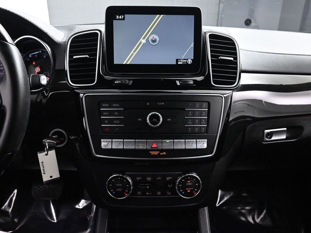 Used 2018 Mercedes-Benz GLS 450 4MATIC w/ Premium Package image 28