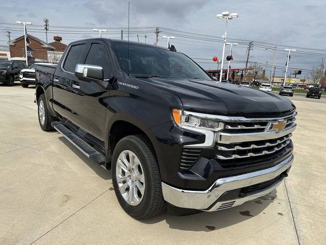 Certified 2024 Chevrolet Silverado 1500 LTZ w/ Technology Package AWD/4WD image 12