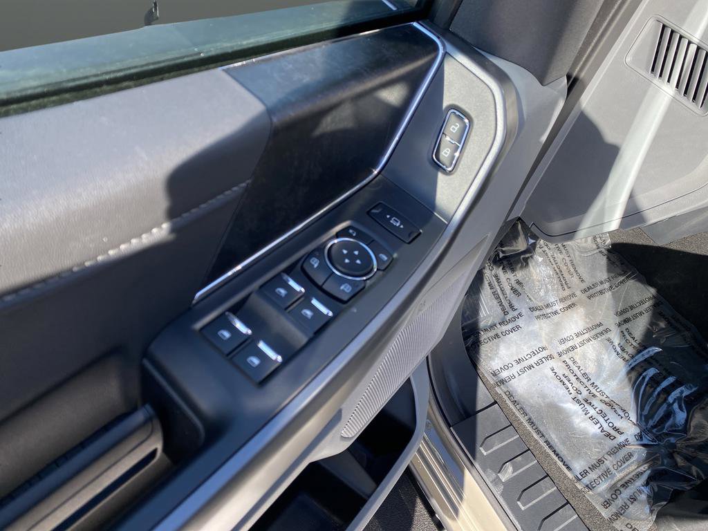 New 2026 Ford F250 XLT w/ XLT Premium Package image 38