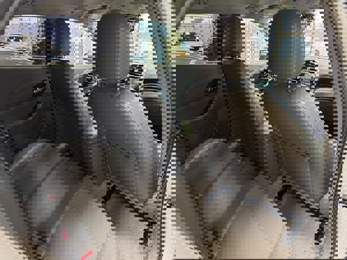 Used 2016 Chevrolet Malibu LT image 52