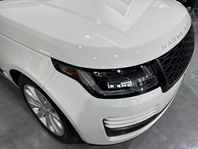 Used 2018 Land Rover Range Rover image 17