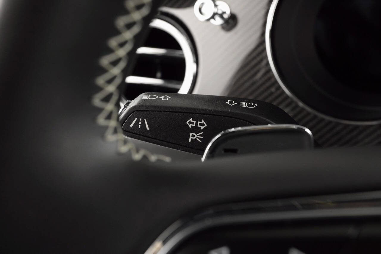 Used 2021 Bentley Bentayga Speed image 39