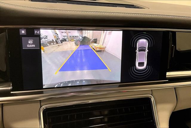 Used 2020 Porsche Panamera 4S image 22