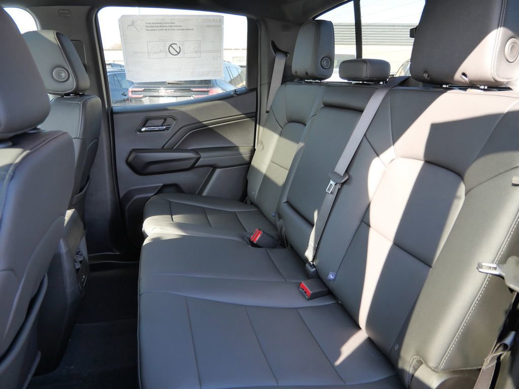 New 2026 GMC Canyon Elevation w/ Convenience Package image 29