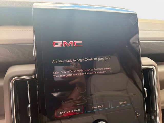 New 2026 GMC Yukon XL Denali w/ Sun & Power Step Package AWD/4WD image 18
