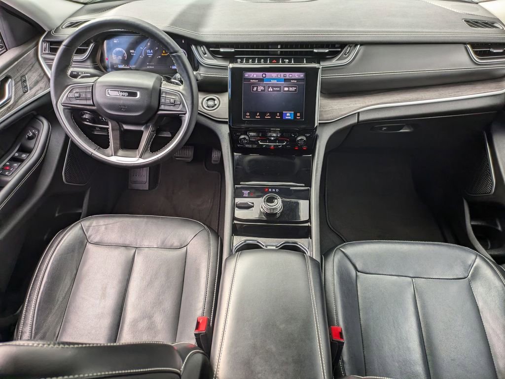 Used 2022 Jeep Grand Cherokee L Limited image 21