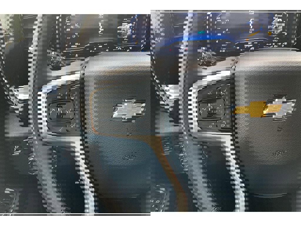 Used 2025 Chevrolet Silverado 3500 LTZ image 20