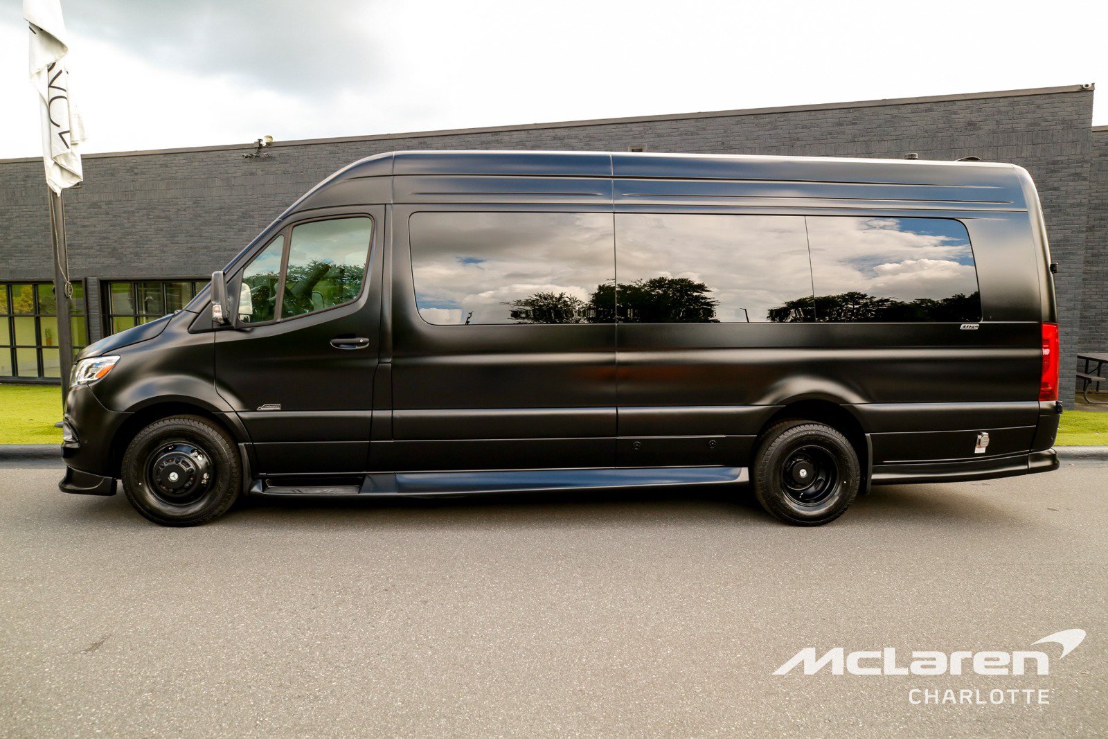New 2024 Mercedes-Benz Sprinter 3500 image 5