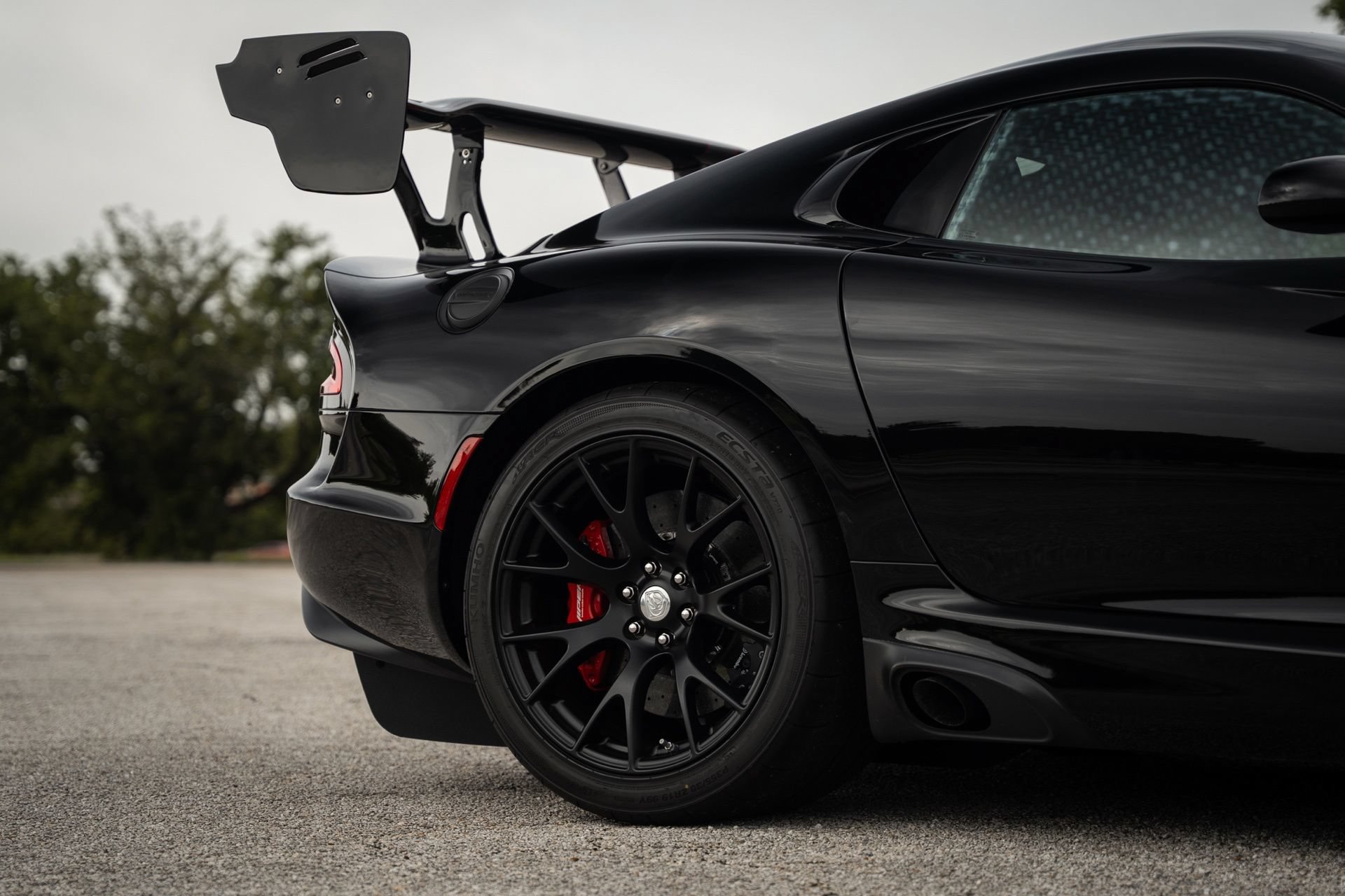 Used 2017 Dodge Viper GTC w/ ACR Package RWD image 21