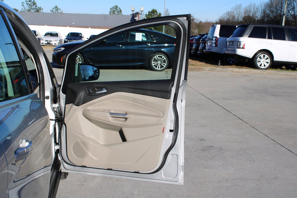 Used 2013 Ford C-MAX Energi SEL image 29