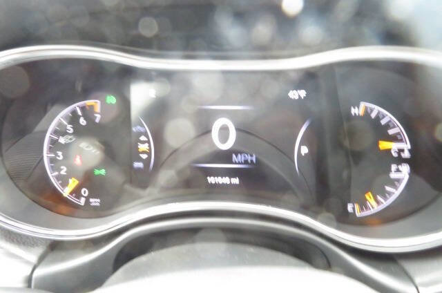 Used 2019 Jeep Grand Cherokee Limited AWD/4WD image 20