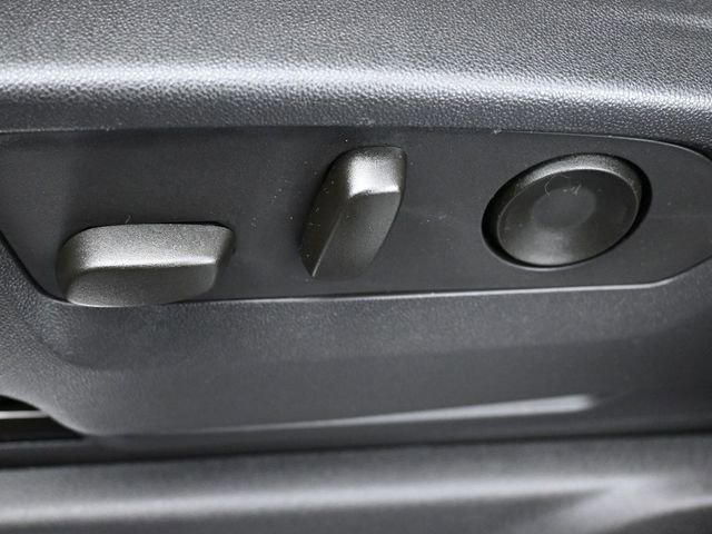 Used 2023 GMC Sierra 1500 Elevation image 15