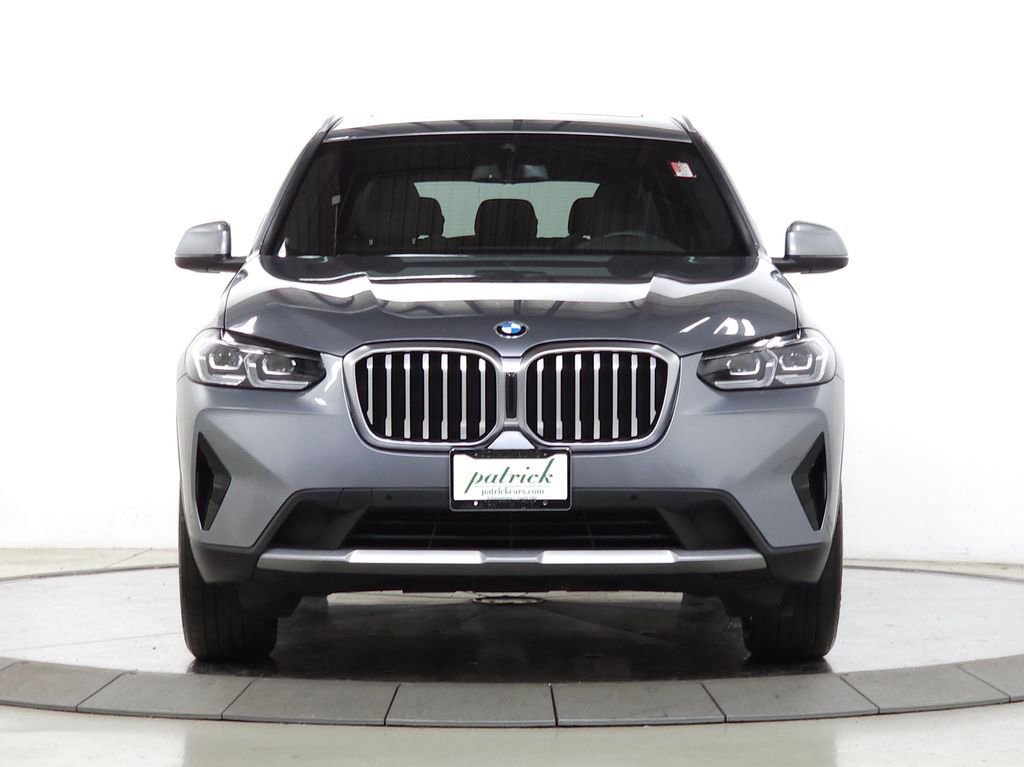 Used 2023 BMW X3 xDrive30i w/ Convenience Package image 2