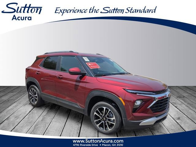 Used 2025 Chevrolet TrailBlazer LT AWD/4WD image 1