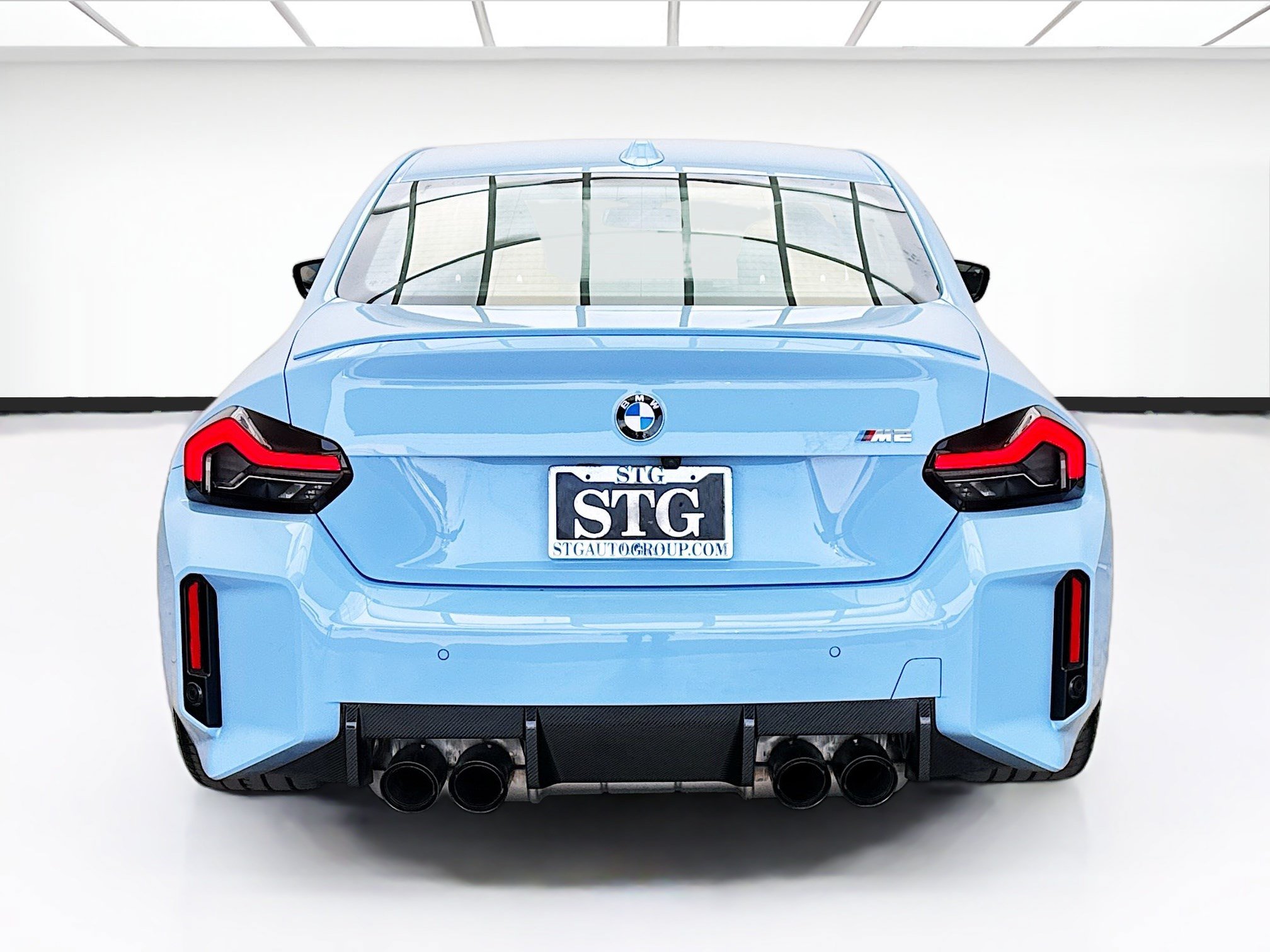 Used 2024 BMW M2 w/ Lighting Package RWD image 5