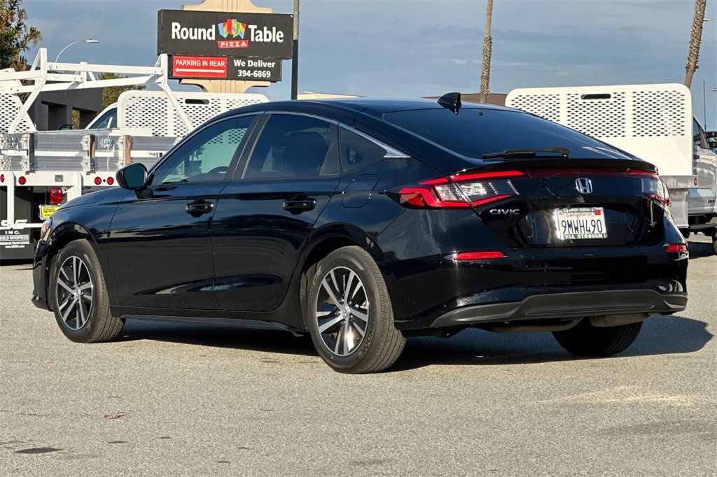Used 2024 Honda Civic LX image 5