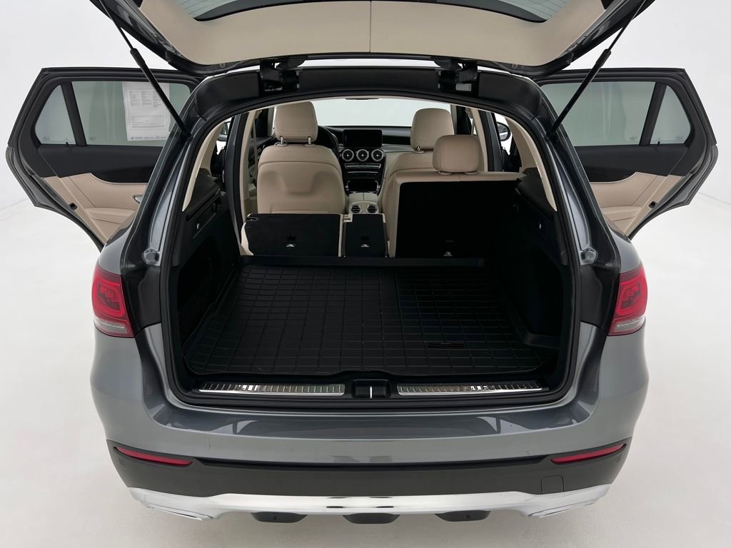 Used 2022 Mercedes-Benz GLC 300 4MATIC image 23