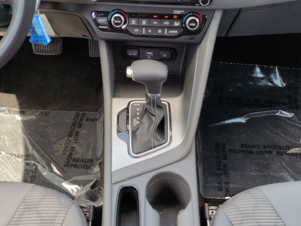 Used 2020 Kia Niro LX FWD image 19