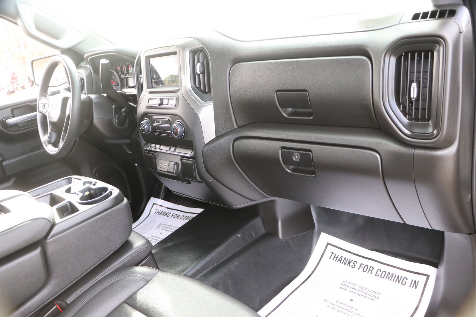 Used 2026 Chevrolet Silverado 1500 W/T w/ Trailering Package AWD/4WD image 32