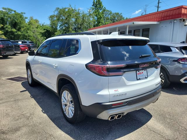 Used 2024 GMC Acadia Elevation w/ Luxury Package FWD image 3