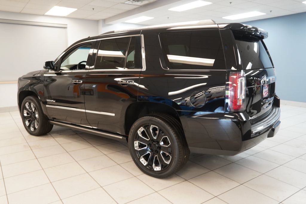 Used 2018 GMC Yukon Denali w/ Denali Ultimate Package AWD/4WD image 8