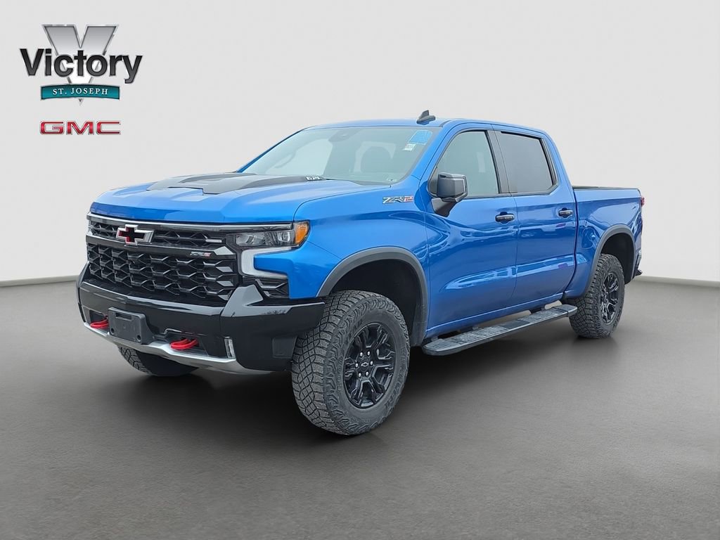 Used 2023 Chevrolet Silverado 1500 ZR2 w/ Technology Package image 3
