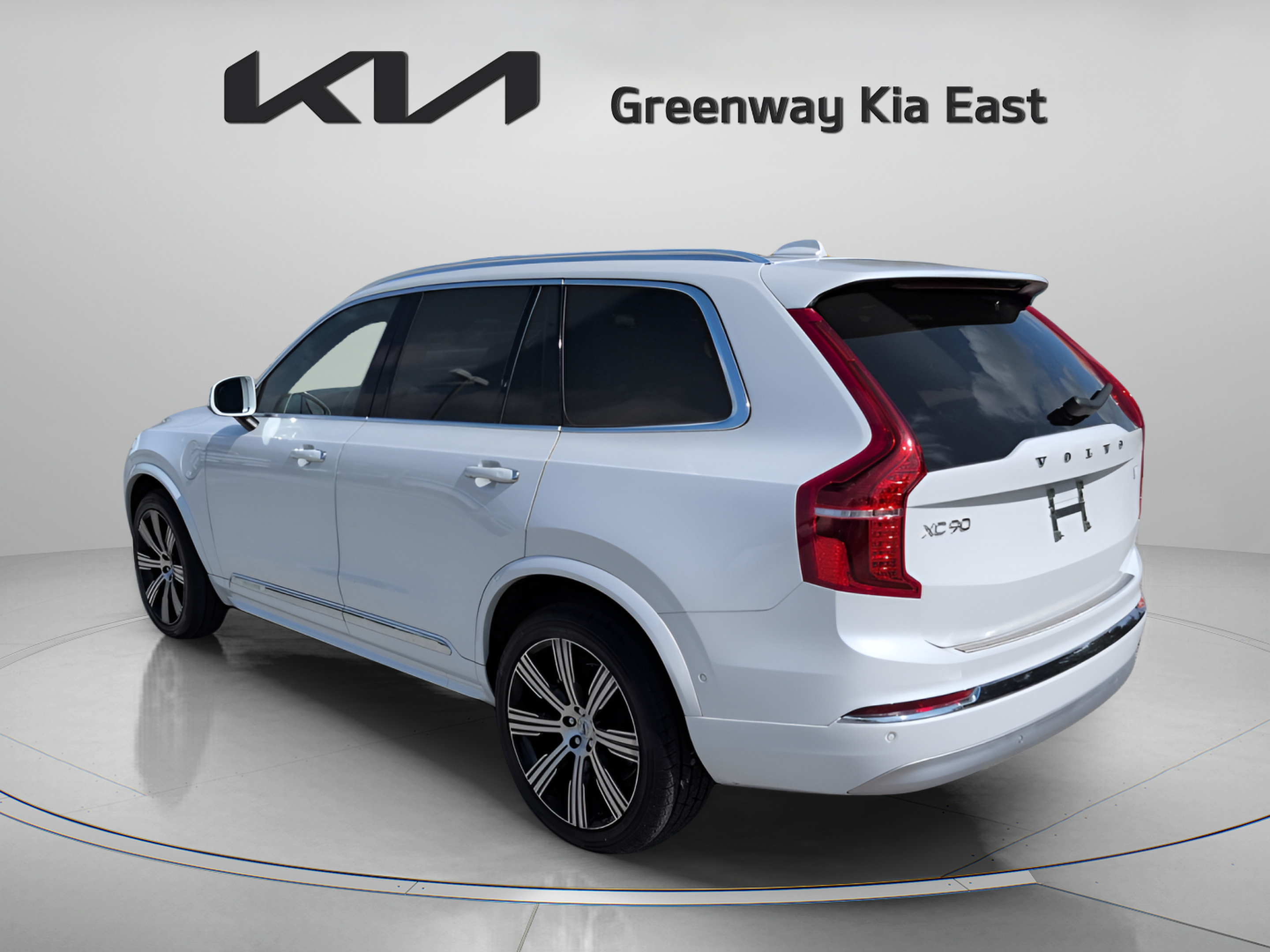 Used 2022 Volvo XC90 T8 Inscription w/ Advanced Package AWD/4WD image 8