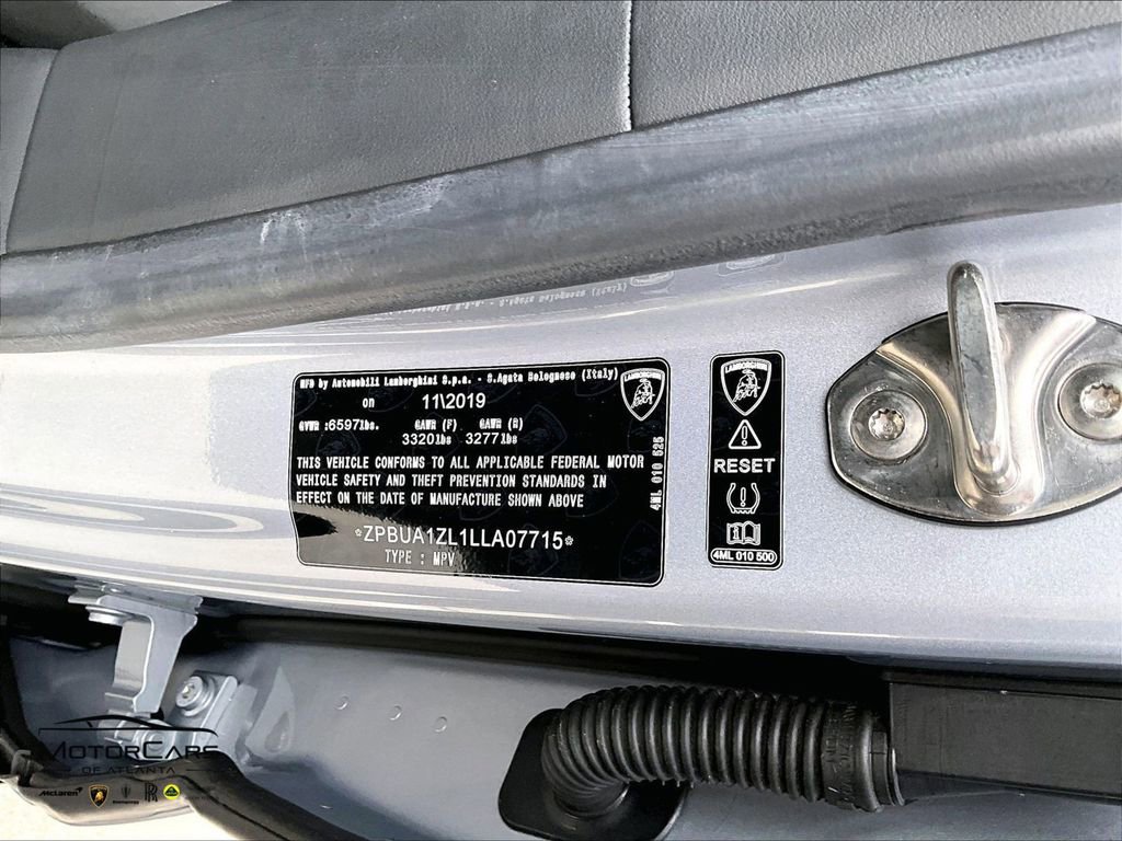 Used 2020 Lamborghini Urus AWD/4WD image 30