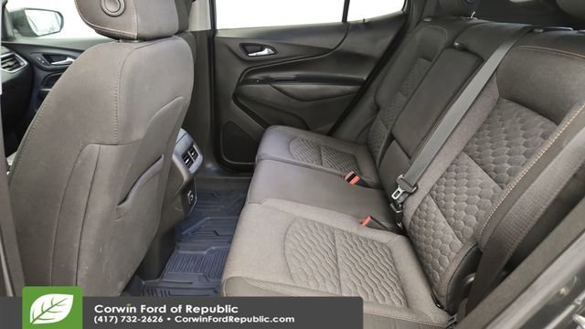 Used 2020 Chevrolet Equinox LT w/ Driver Convenience Package image 22