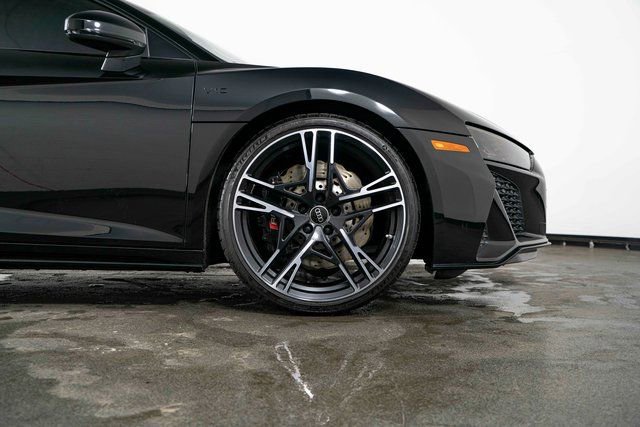 Used 2023 Audi R8 V10 performance image 11