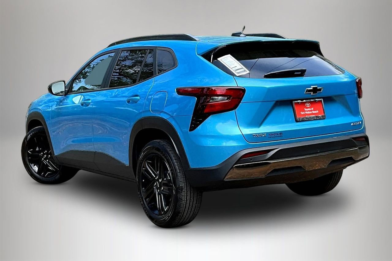 Used 2025 Chevrolet Trax ACTIV w/ Driver Confidence Package FWD image 4