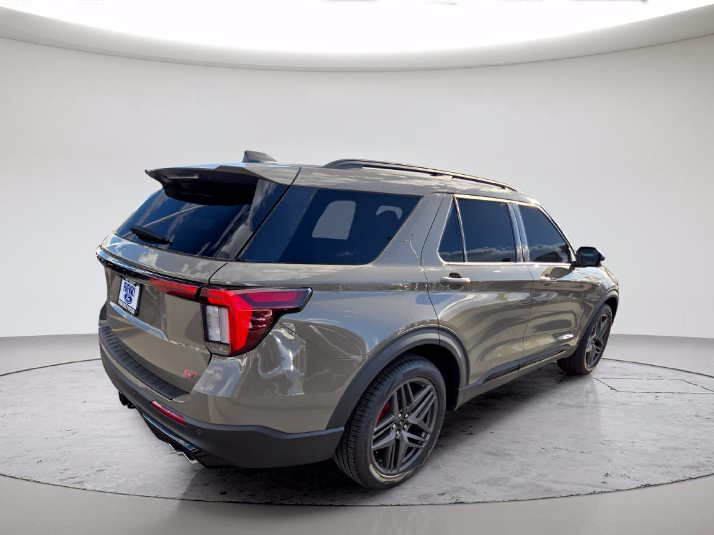 New 2026 Ford Explorer ST w/ Sun And Sound Package AWD/4WD image 4