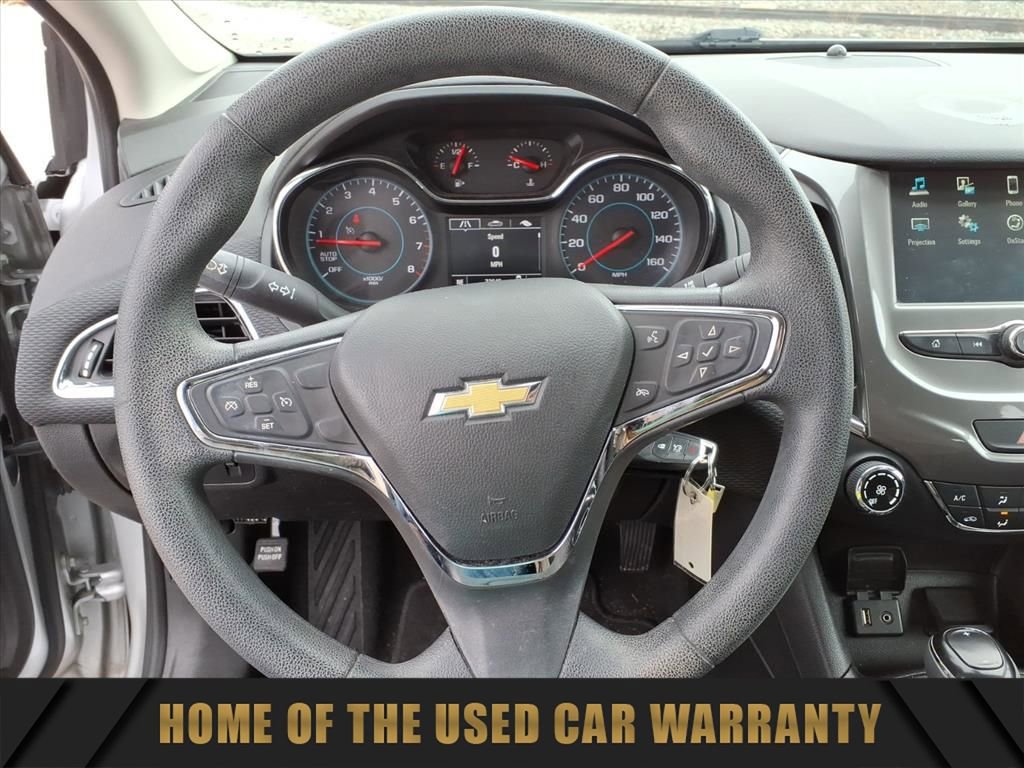 Used 2017 Chevrolet Cruze LT image 20