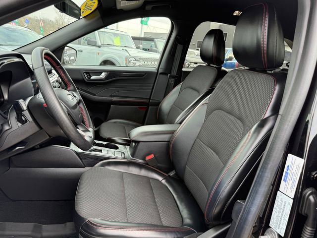 Certified 2023 Ford Escape ST-Line image 6