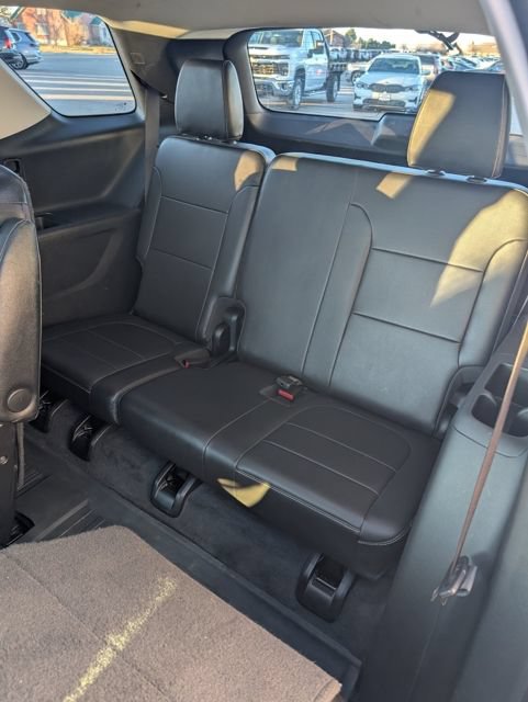 Used 2021 Chevrolet Traverse High Country AWD/4WD image 27
