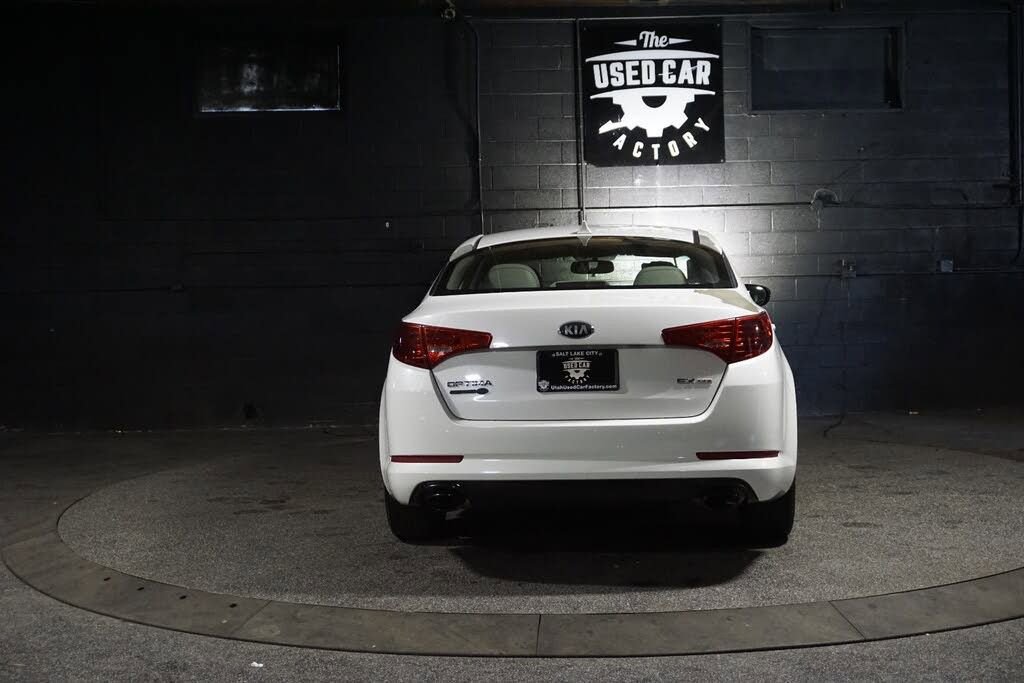 Used 2013 Kia Optima EX image 4